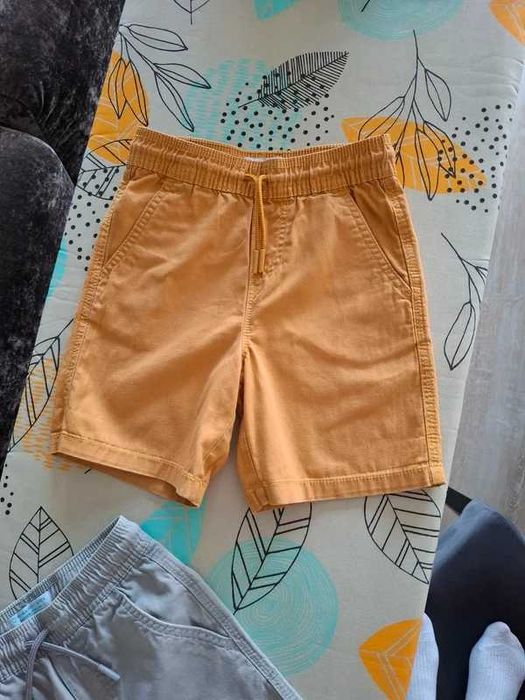 Lote 2 Calções Chino / Jogger Primark (5-6 anos / 116 cm) Muito Bom Estado