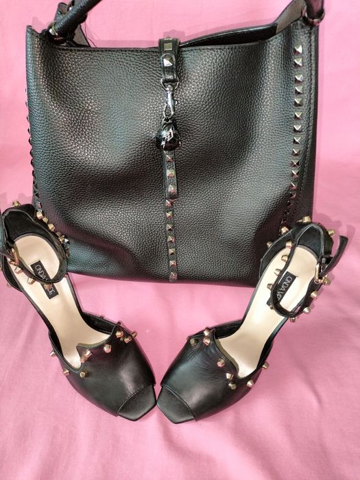 Жіночі шкіряні босоніжки