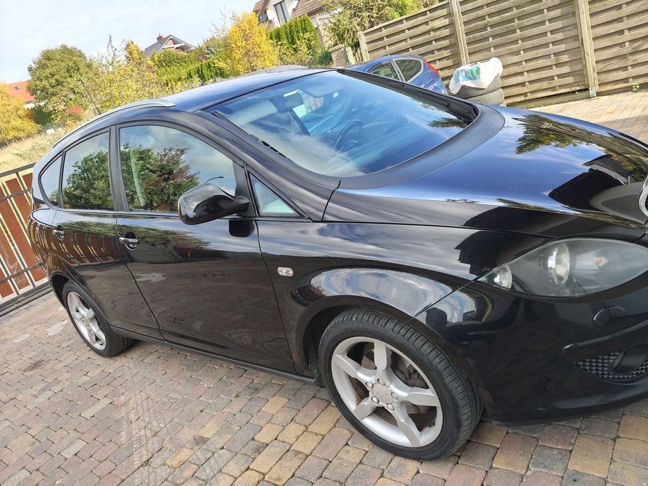 Seat Altea XL Bogato wyposażona wersja, kubełkowe fotele, 6 biegów