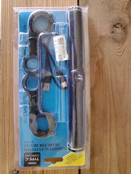 Carregador por USB para bicicleta