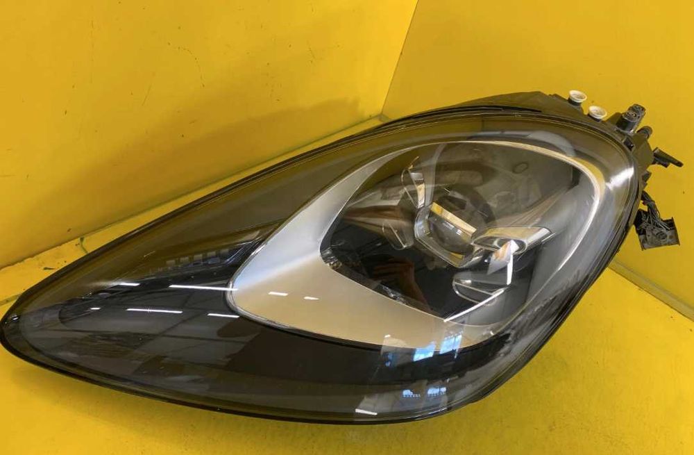 Фари передні Porsche Cayenne III 9Y Фара права або ліва EU USA разбор