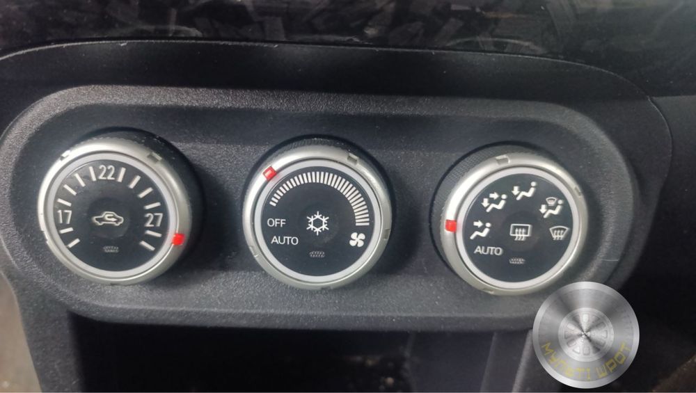 Панель управления климатом Mitsubishi Lancer 10