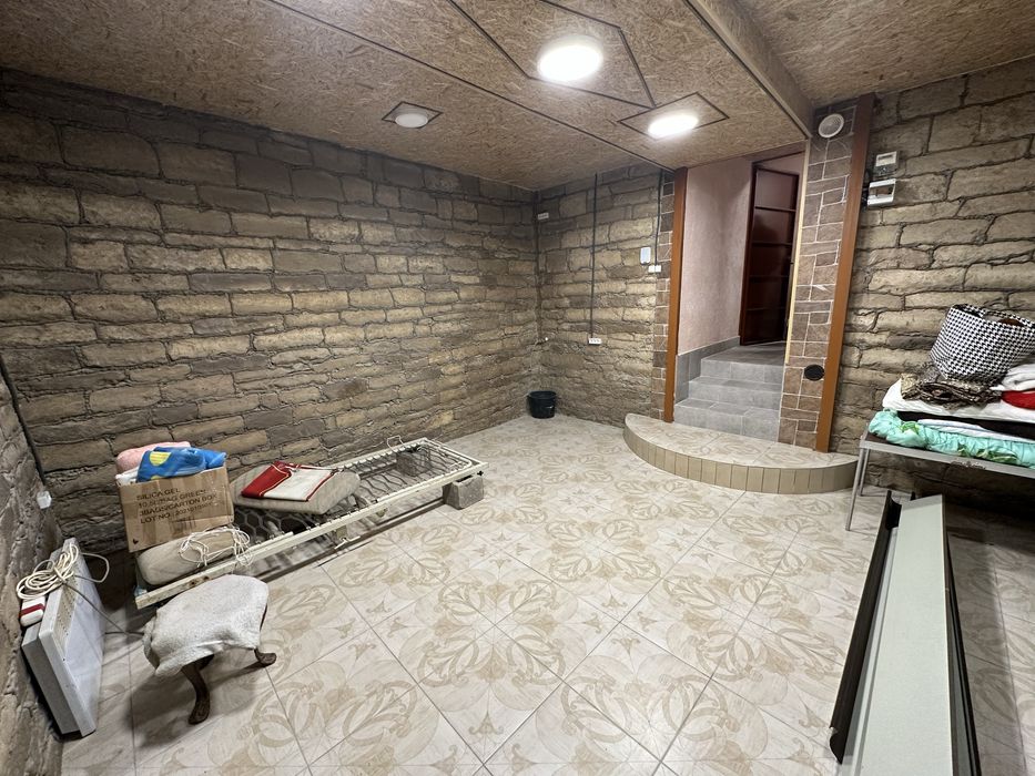 Аренда 25м2 магазин/салон/офис вул Декабристів (Захисників Миколаєва )