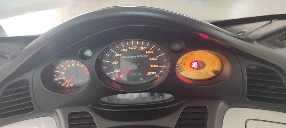 Honda Silver Wing 600