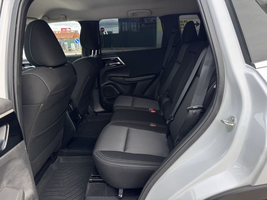 Mitsubishi Outlander EV, 2023 року, 2.4 плагін-гібрид автомат 4wd 34км