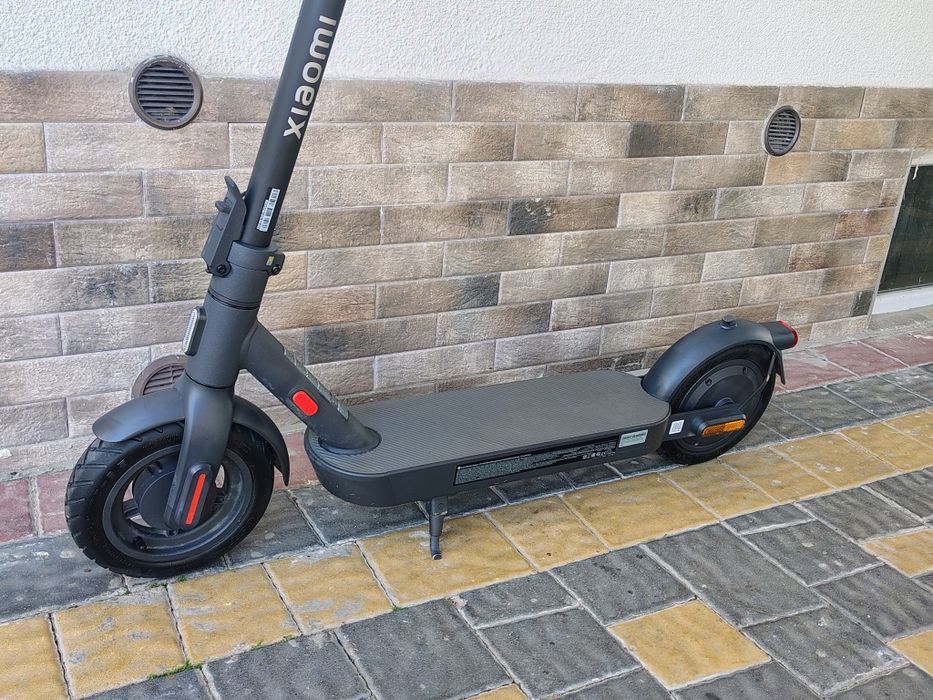 Електросамокат Xiaomi electric scooter 4 pro 2 nd gen