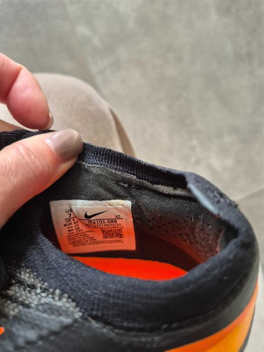Korki profesjonalne Nike mercurial rozm 40