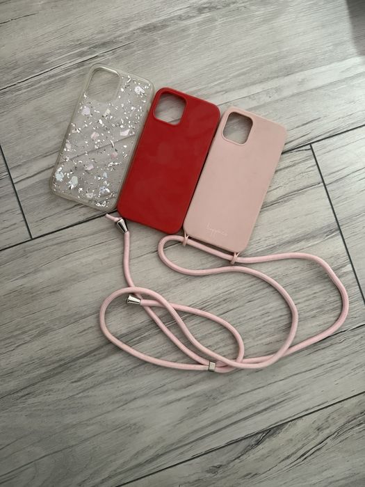 Etui iphone 12……………….