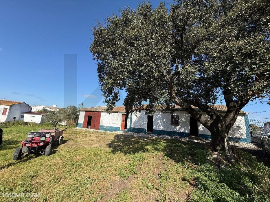 Quinta com 3.750 m2, Moradia e Potencial Turístico – Refúgio no Coraçã