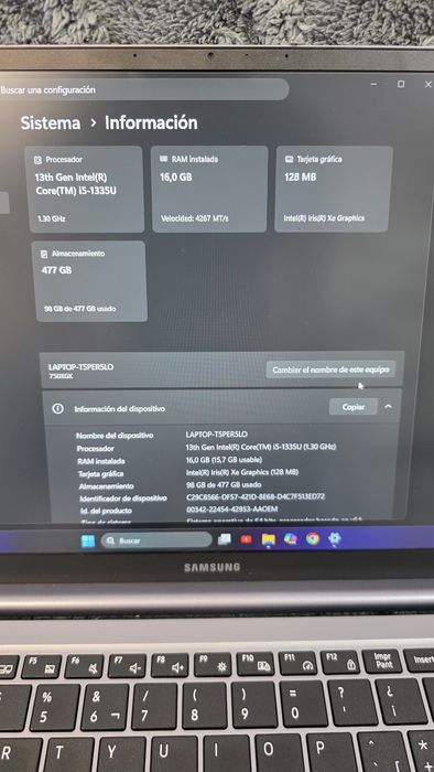 Samsung Galaxy Book 4 – Intel i5 / 16GB RAM – Como nova