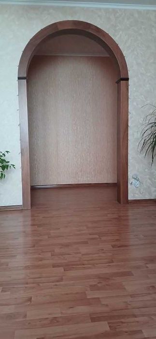 Продам 3-к квартиру, Южный мкрн, ул. Владимира Украинца