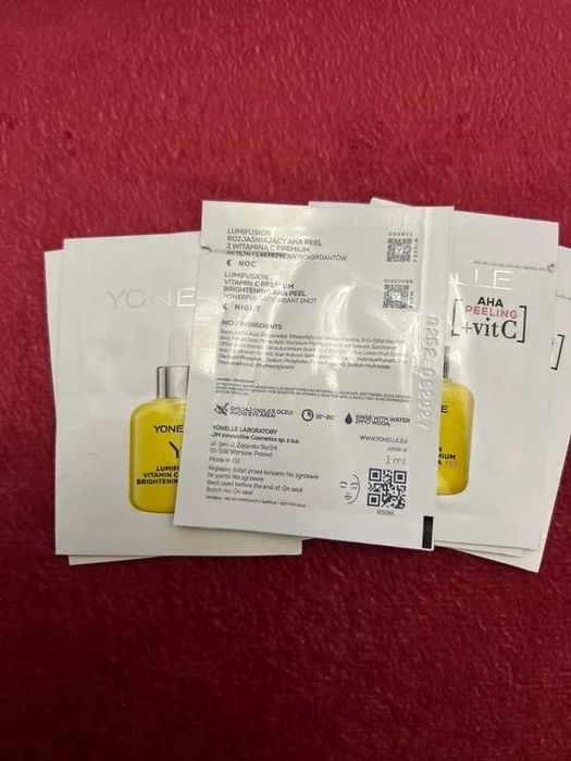 Yonelle Lumifusion, rozjaśniający Aha Peel z witaminą C Premium 10ml
