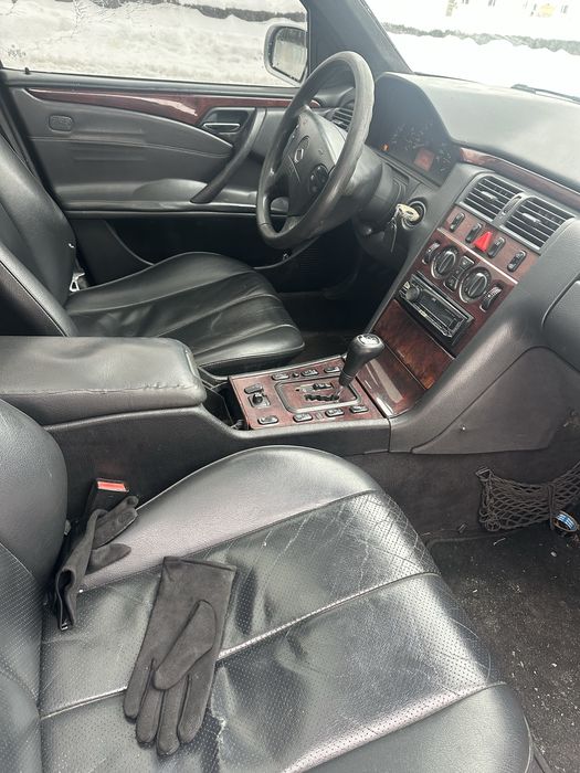 Мерседес w210 2.2cdi