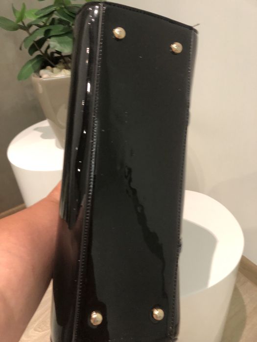 Жіноча лакова сумка шопер