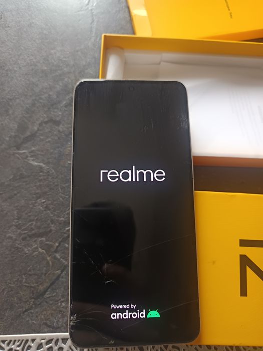 Smartfon Realme 12+