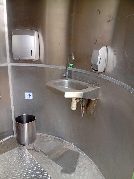 Toaleta publiczna - słup ogłoszeniowy, wandalo-odporny