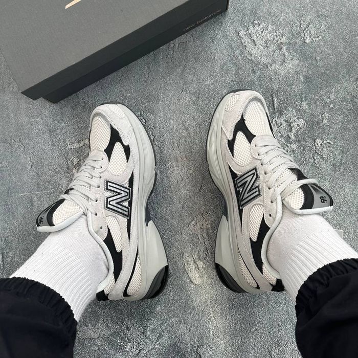 New Balance 2010 cream grey за 2400