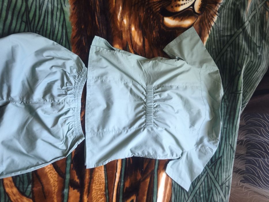 Медичнмй костюм оливкового кольору 46 розмір