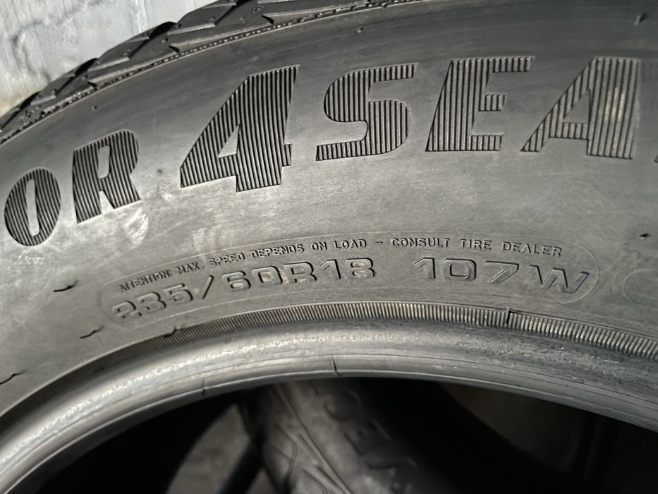 Шини 235/60/18 - 2шт Goodyear Vector4Seasons Gen-2