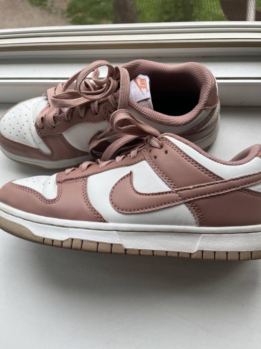 жіночі Nike Dunk Low