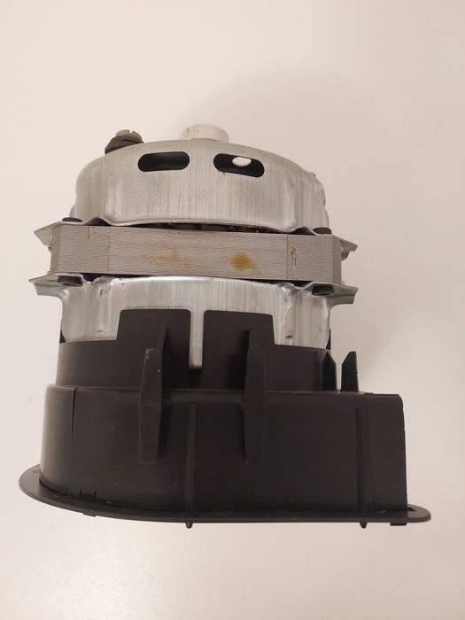 Двигун для хлібопічки