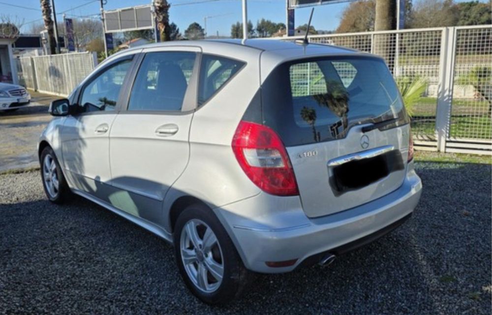 MERCEDES-BENZ A 180 CDI  2011 Avantgarde
