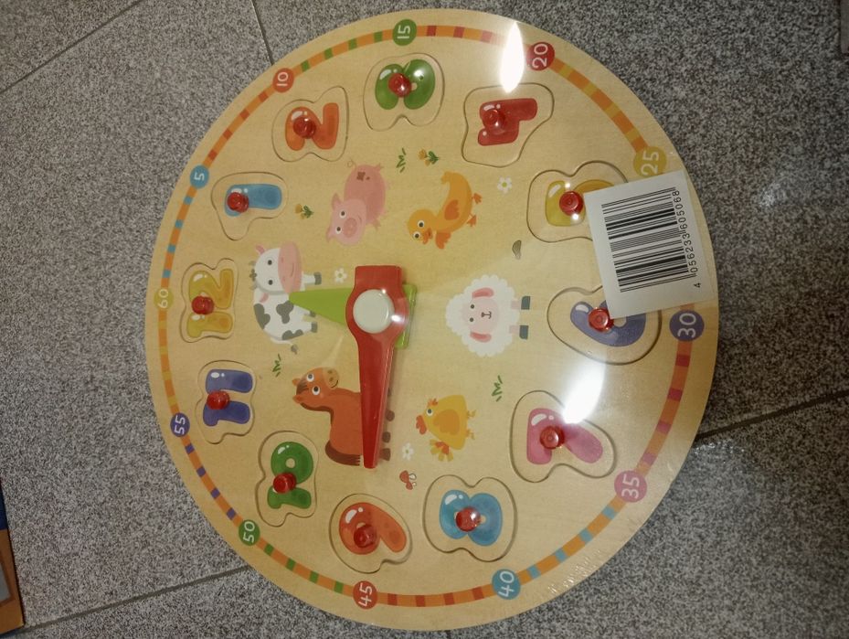 Conjunto de jogos novos e semi novos