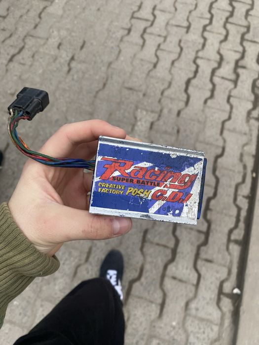 Продам комутатор Posh Racing