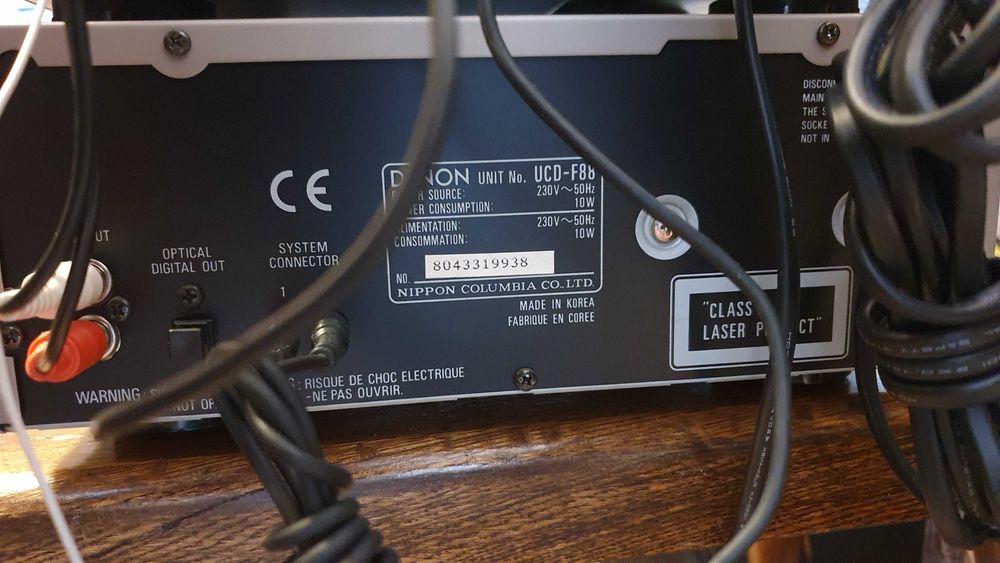 WIEŻA UNIVERSUM 4096 wzmacniacz V4097