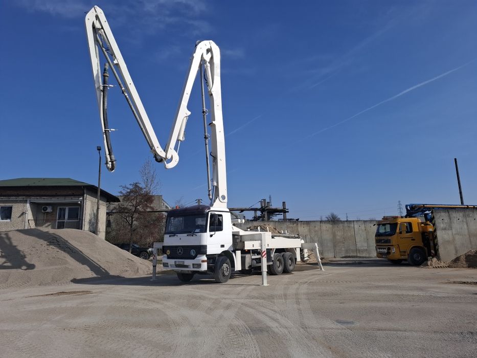Pompa do betonu Putzmeister M32 Mercedes Actros