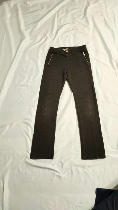Ciemno szare legginsy spodnie H&M 134 stan dobry