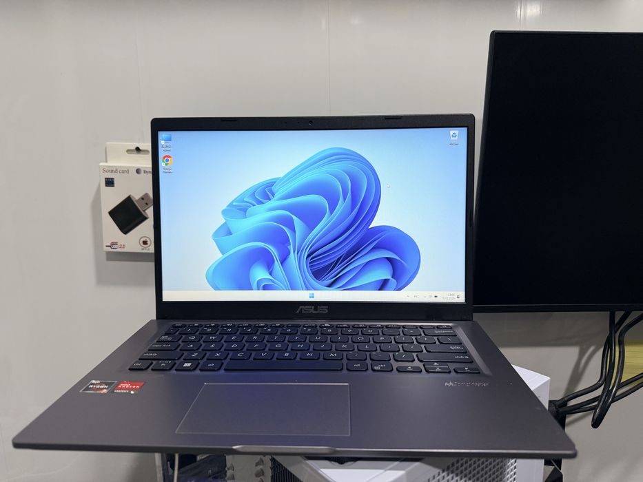 Ноутбук з Америки потужний Asus Ryzen 3+20 ddr4+ssd м2+AMD RX VEGA 3