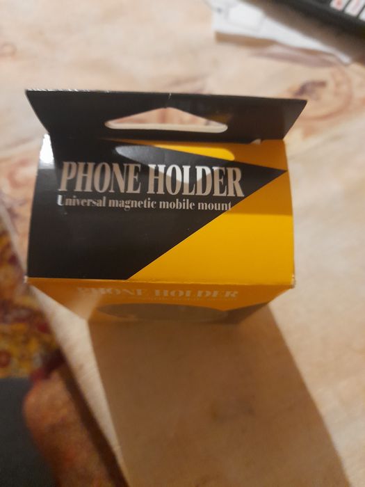 Uchwyt na telefon samochodowy