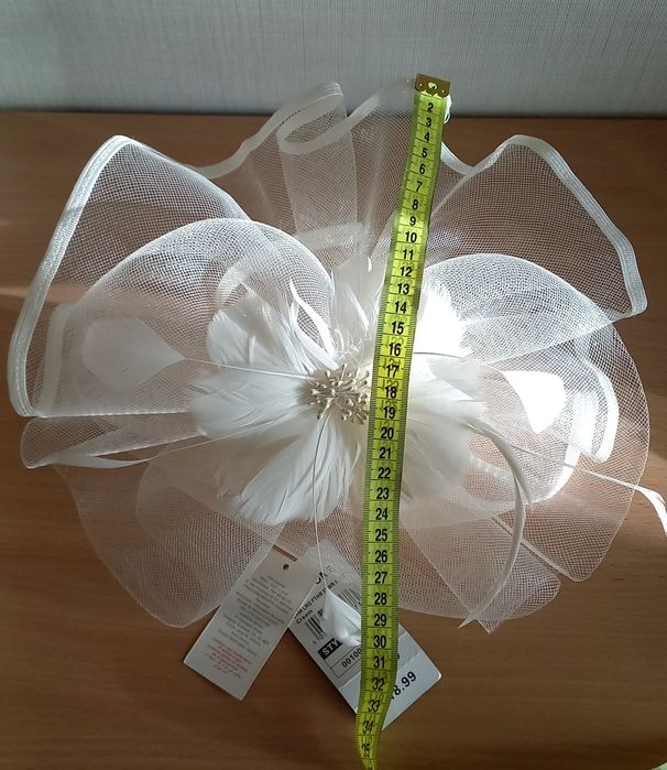 Шляпа свадебная на ободку