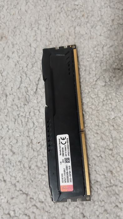 Оперативка fury hyperX 8gb Ddr3