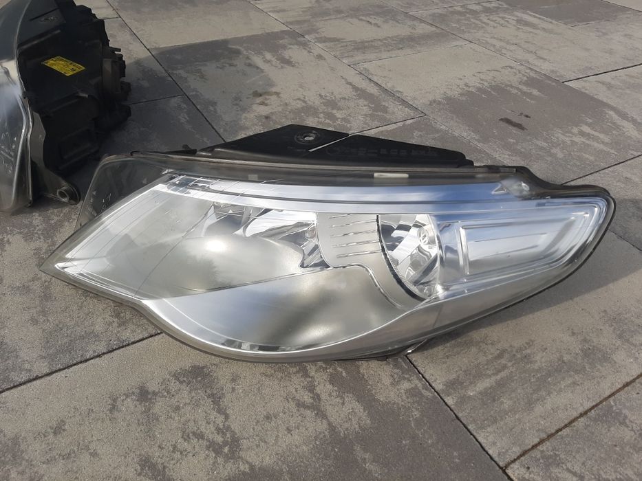 Reflektor lampa przód prawa lewa /europejska/ Vw passat cc