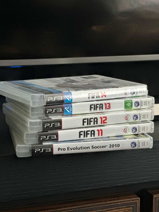 Coleção Lendária PS3 – FIFA 2011 a 2014 + PES 2010!