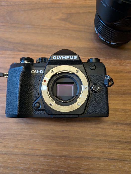 Olympus OM-D E-M5 Mark III + M.Zuiko 12-40mm f/2.8 PRO