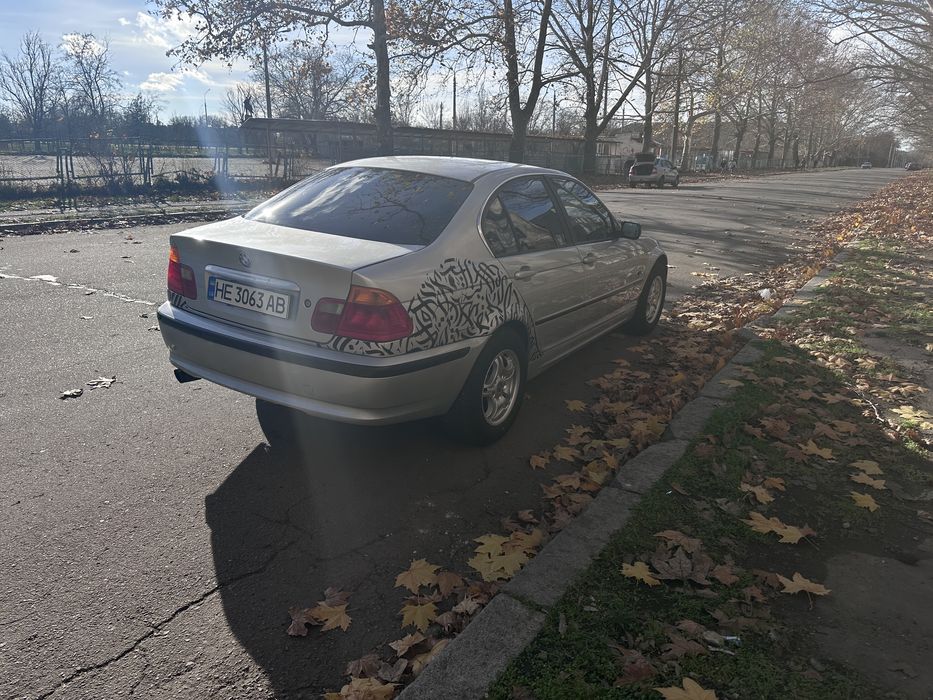 Продам бмв 318і реальный торг уместен!