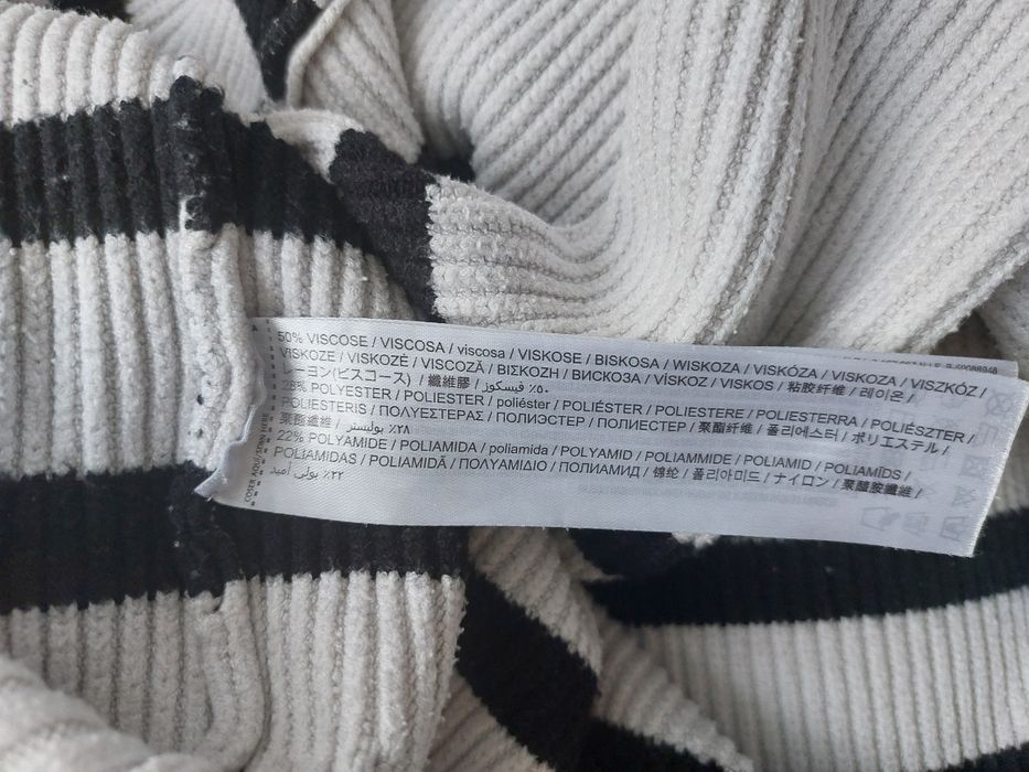 Swetr bluza zamek kołnierz paski prążki