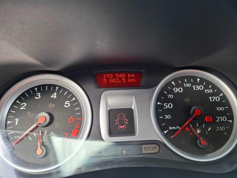 Renalt clio ll 1.2 Gasolina 2009