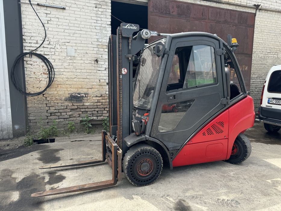 Linde h20т газова 2010 кара погрущик навантажувач