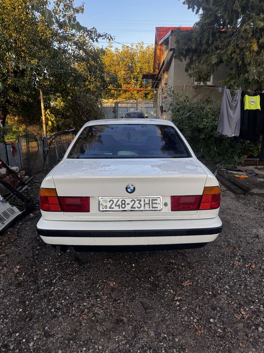 BMW  520і   1991