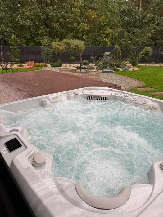 Całoroczne Jacuzzi Ogrodowe dla 5 osób Dynasty - Holenderska Marka