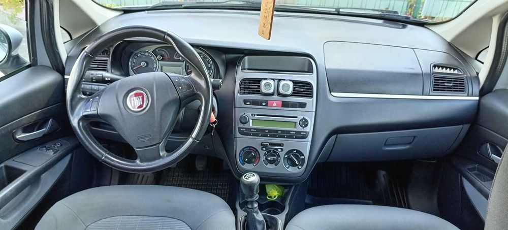 Fiat Linea 1.4 2012r. + GAZ, Klimatyzacja