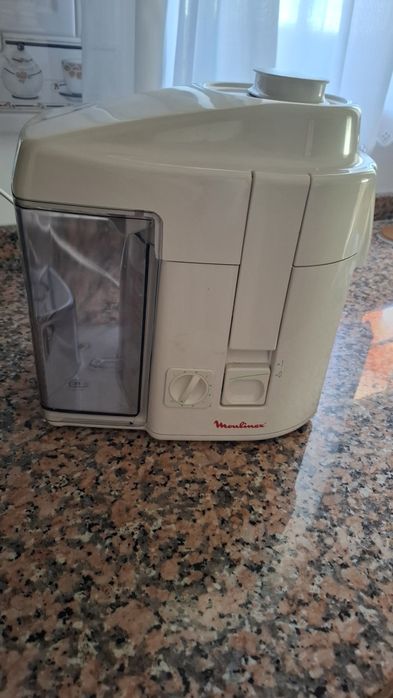 Máquina para fazer sumos naturais