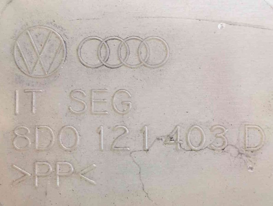 Reservatório / Depósito da Água / Líquido de Refrigeração 8D0121403D - AUDI A4 B5