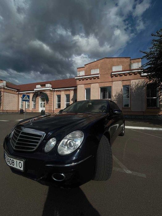 Продам MERCEDES-BENZ 211 Полний привід