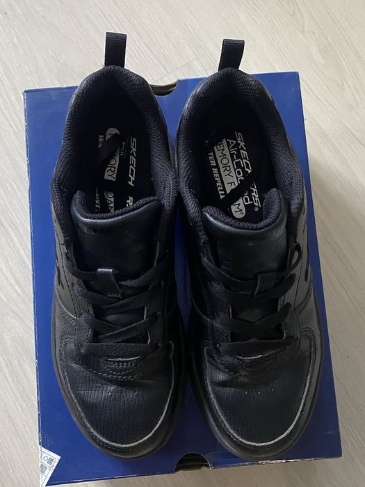 Кросівки Skechers, 36 розмір