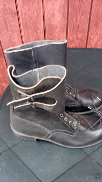 Nowe buty ze skory (opinacze)